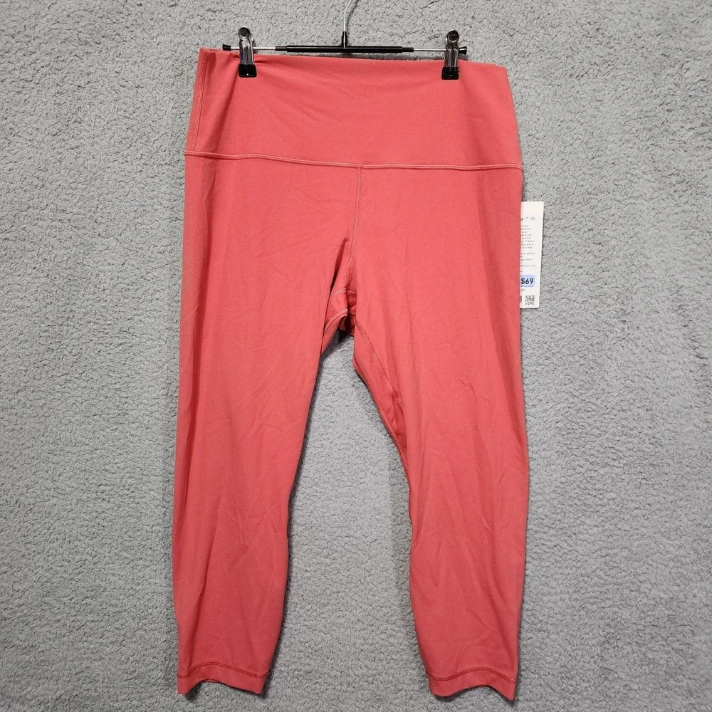 Lululemon Align High-Rise Stretch Crop 23